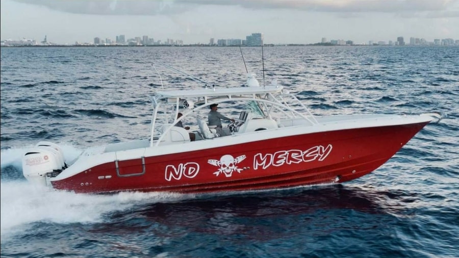 2013 HCB 42 Center Console