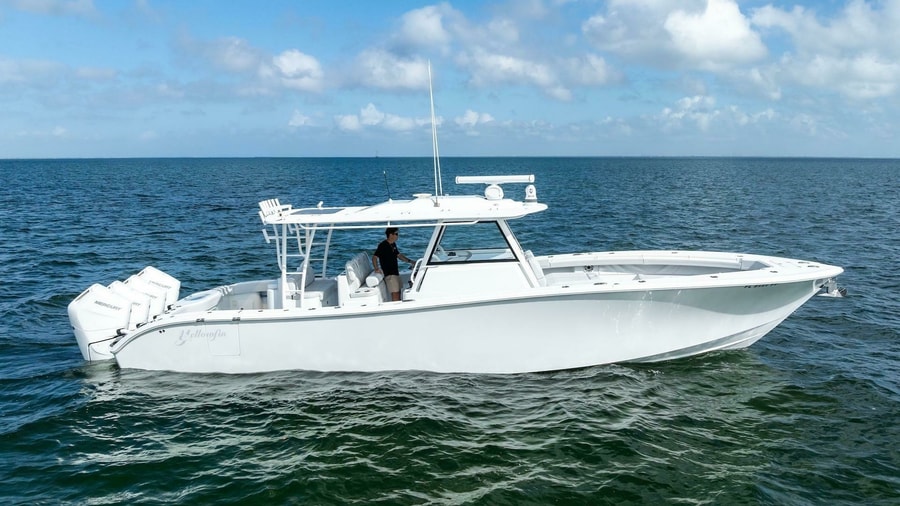 2024 Yellowfin 42 Offshore