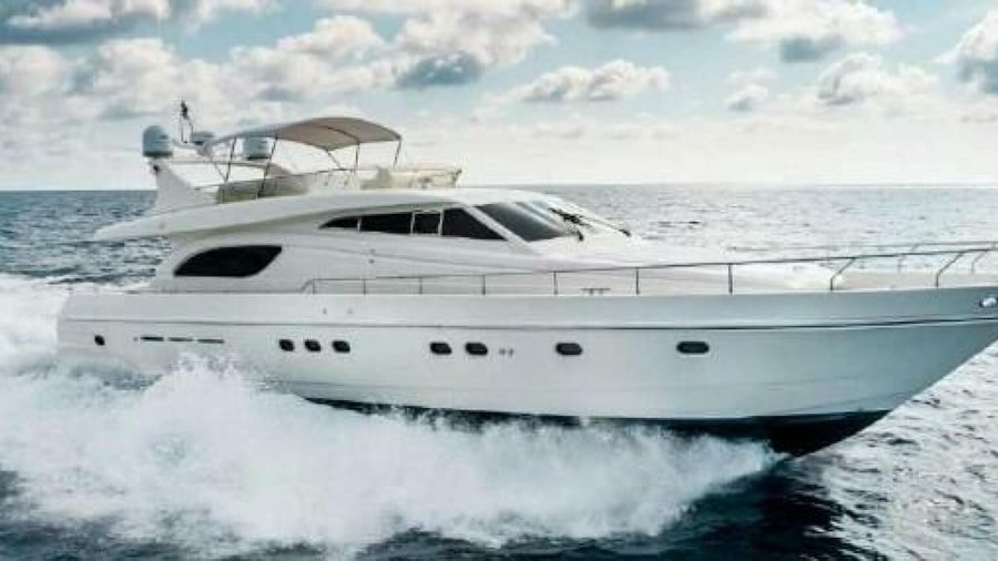2000 Ferretti Yachts 72 Motoryacht