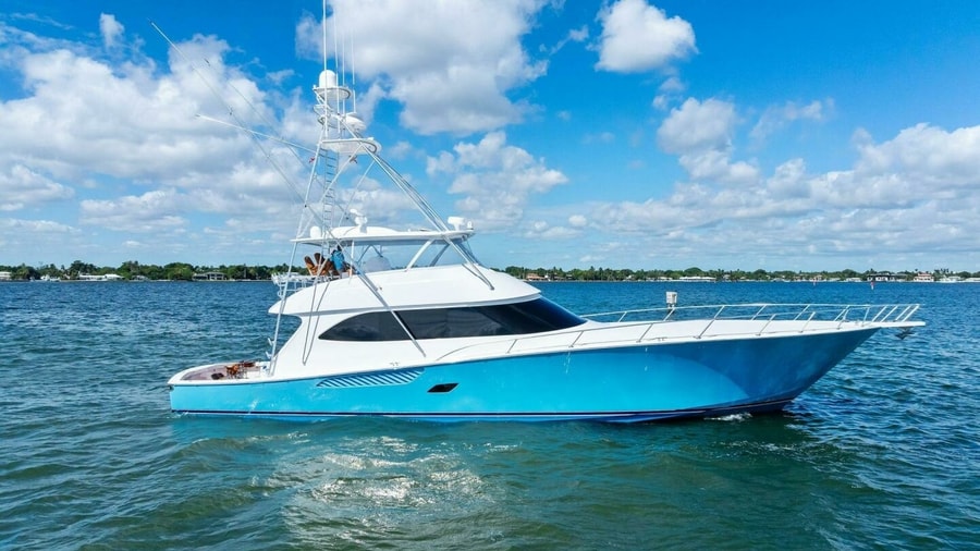 2012 Viking 82 Convertible