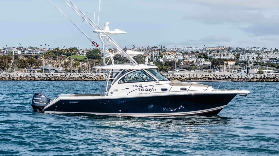 2018 Pursuit 385 Offshore