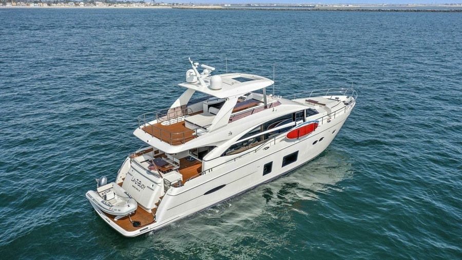 2015 Princess 72 Motoryacht
