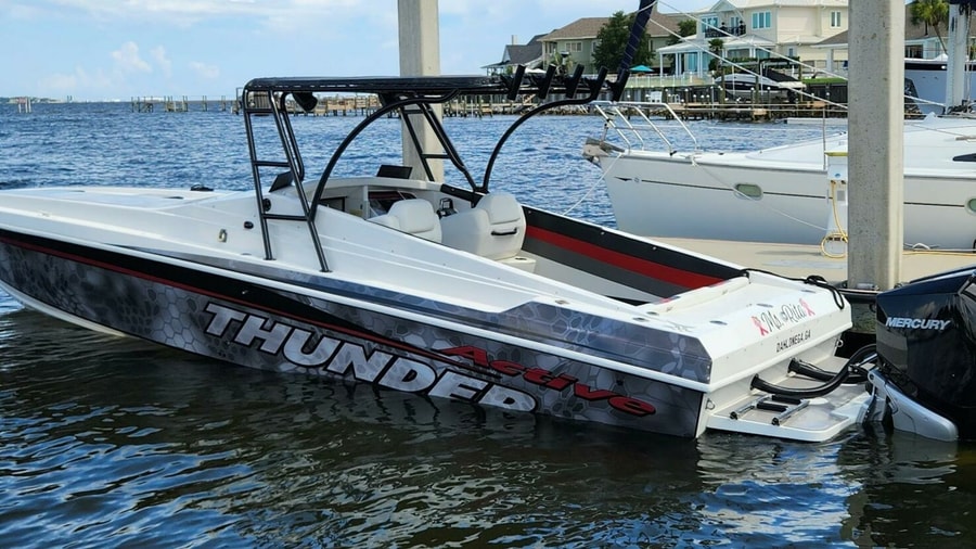 1998 Active Thunder 32 CC