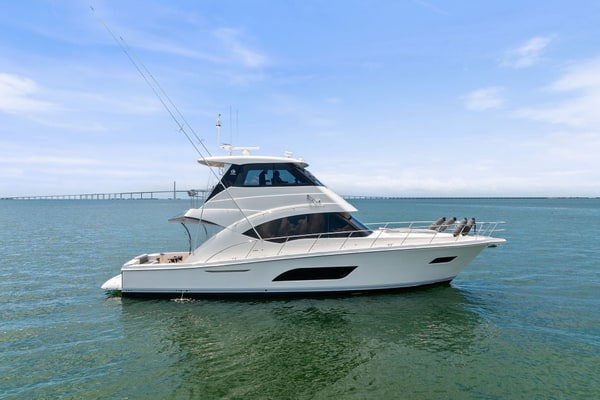 2021 Riviera 57 Enclosed Bridge