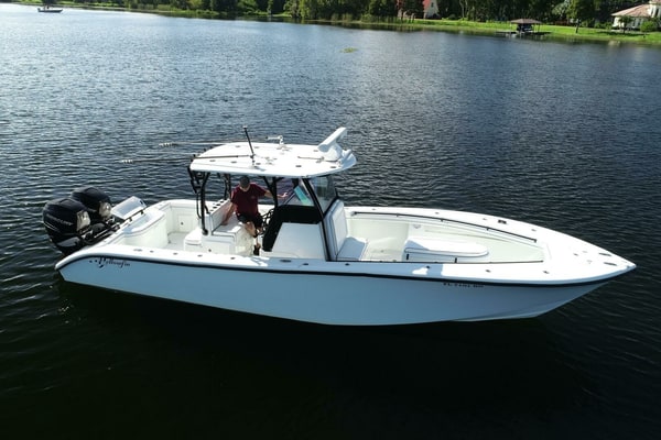2017 Yellowfin 32 Center Console