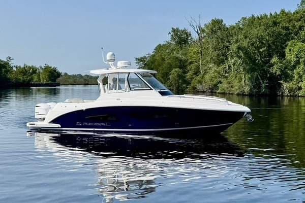 2021 Regal 33 SAV