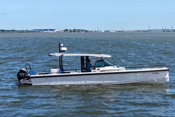 2019 Axopar 37 Sun Top