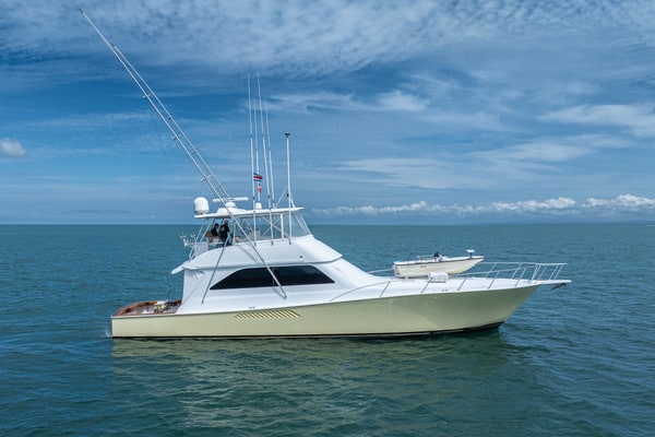 2002 Viking 61 Convertible