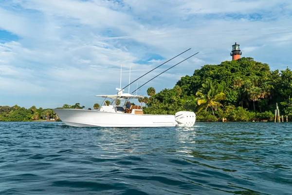 2027 Valhalla Boatworks V-41