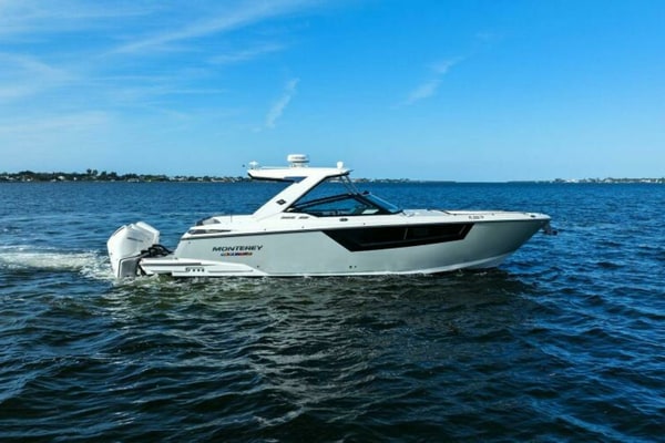 2023 Monterey 385 SS