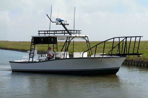1997 Custom 31 Center Console