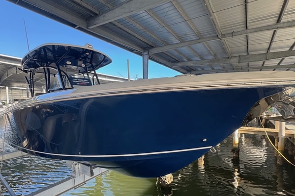 2021 Sailfish 29 Center Console