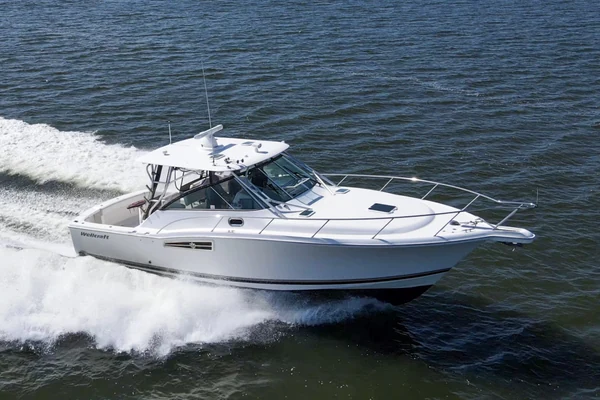 2006 Wellcraft 360 Coastal