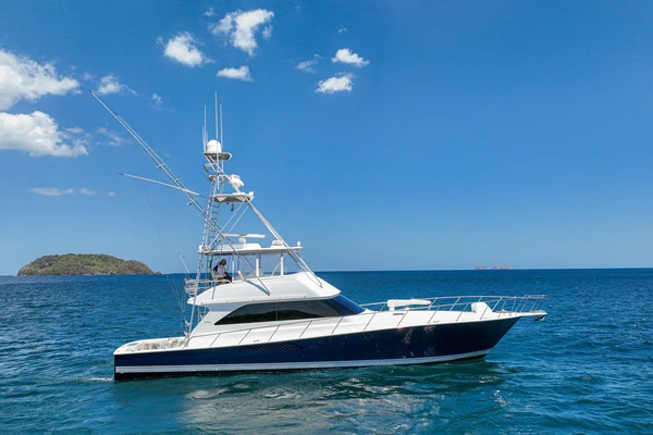 2005 Viking 61 Convertible